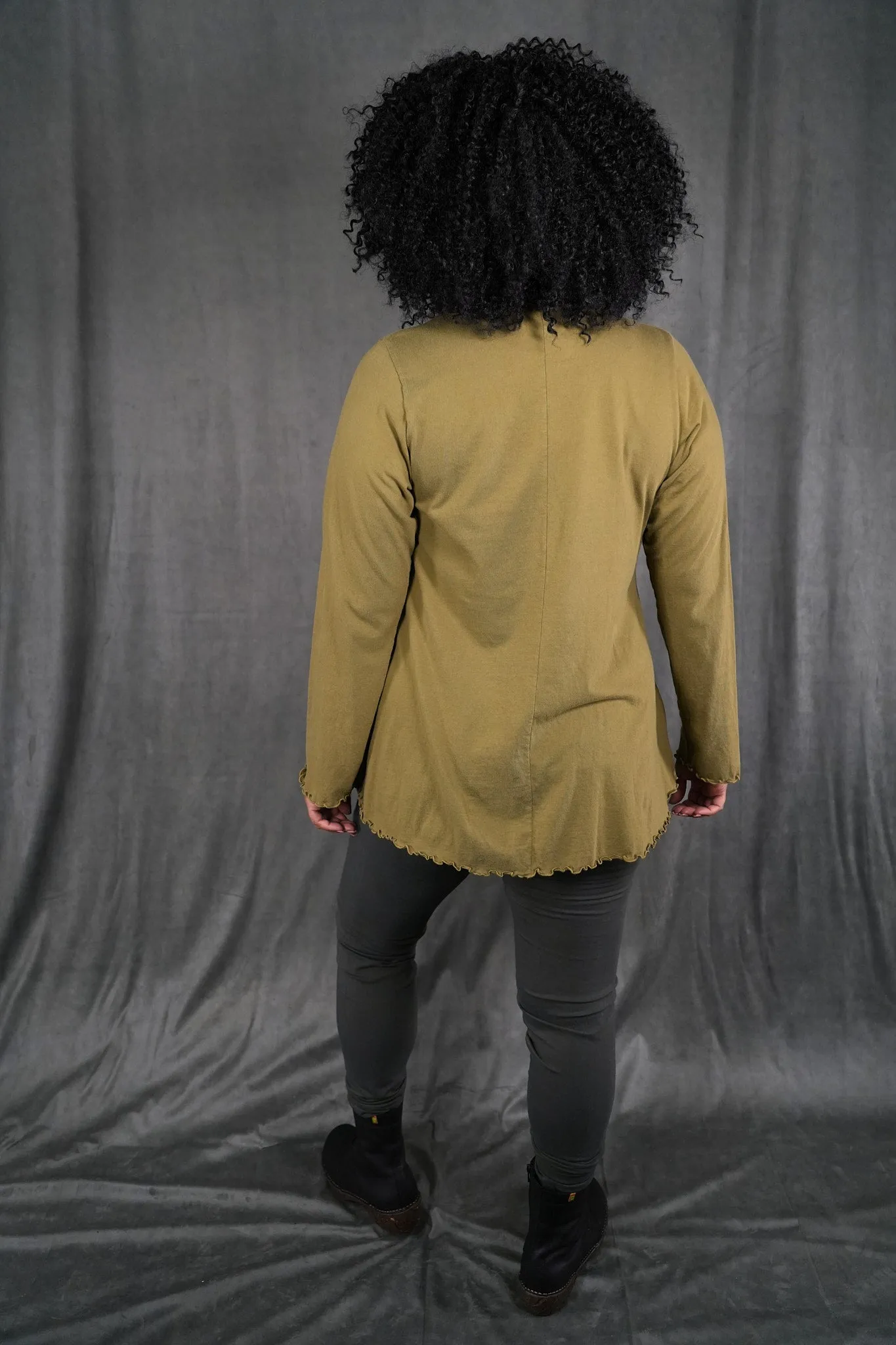 1190 L/S Cafe Tee Tree Frog-P
