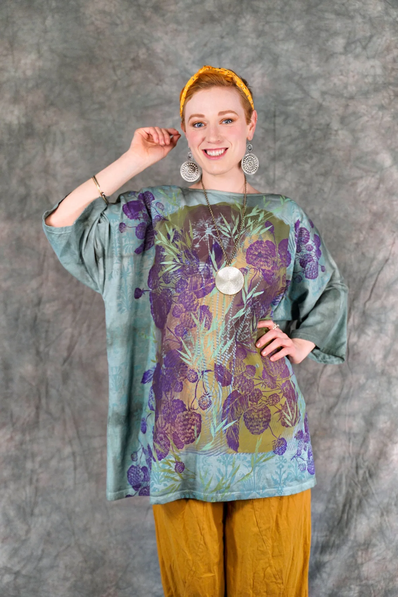 1236HD Line Tee Vintage Celadon Windows-P