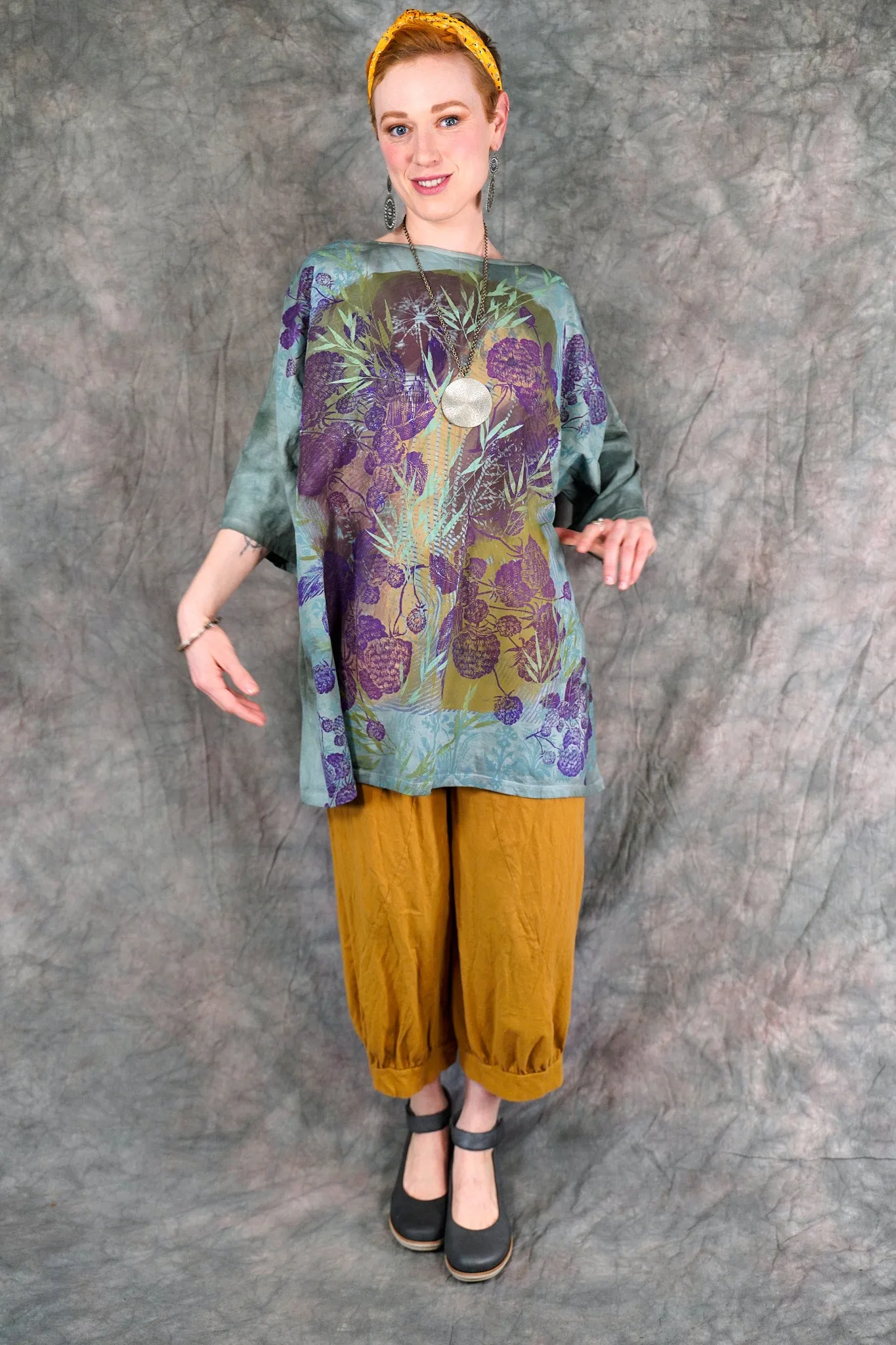 1236HD Line Tee Vintage Celadon Windows-P