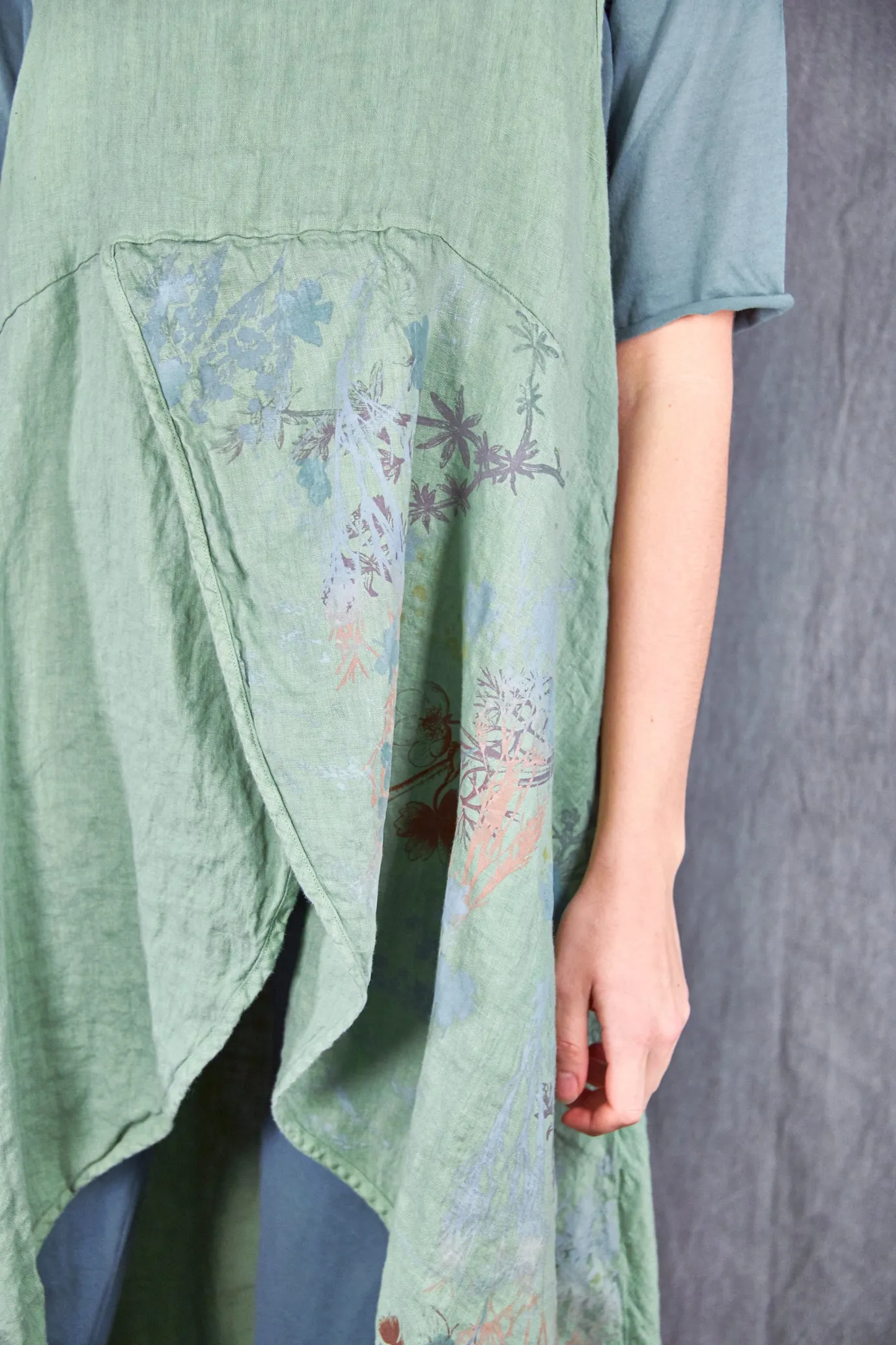 1569 Layering Top Meadow-U