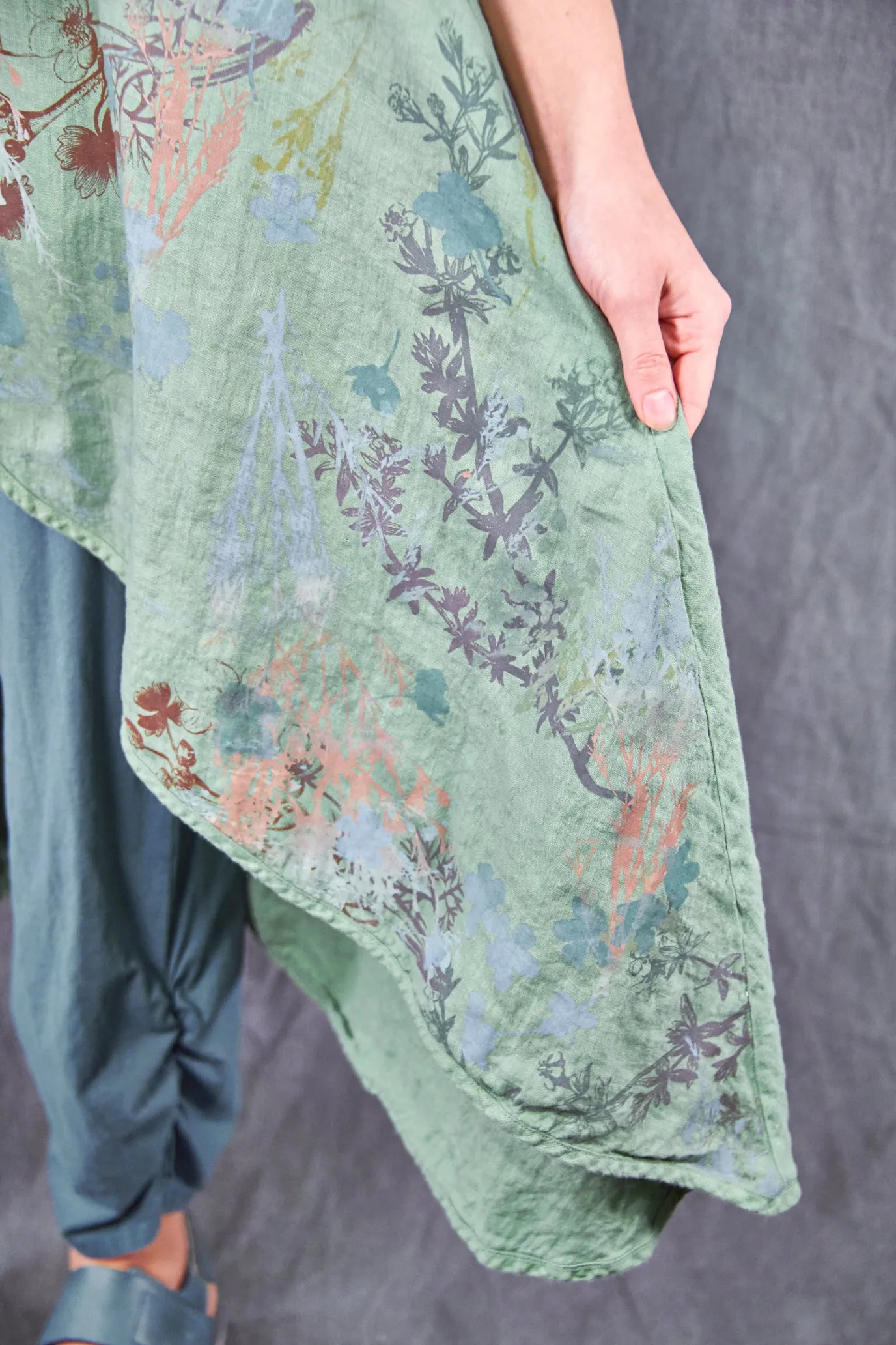 1569 Layering Top Meadow-U