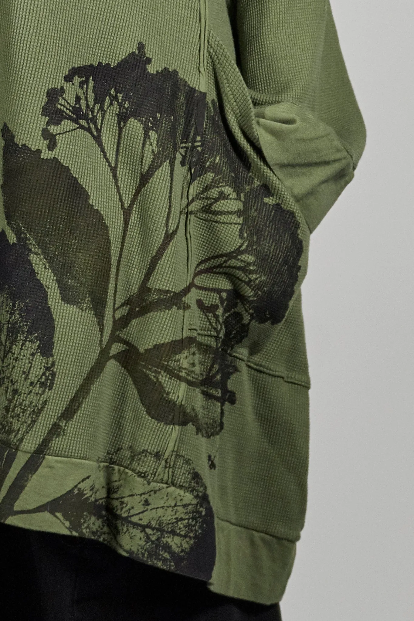 2207 Thermal Travel All Roads Tunic Herbacious-P not the OOAK product