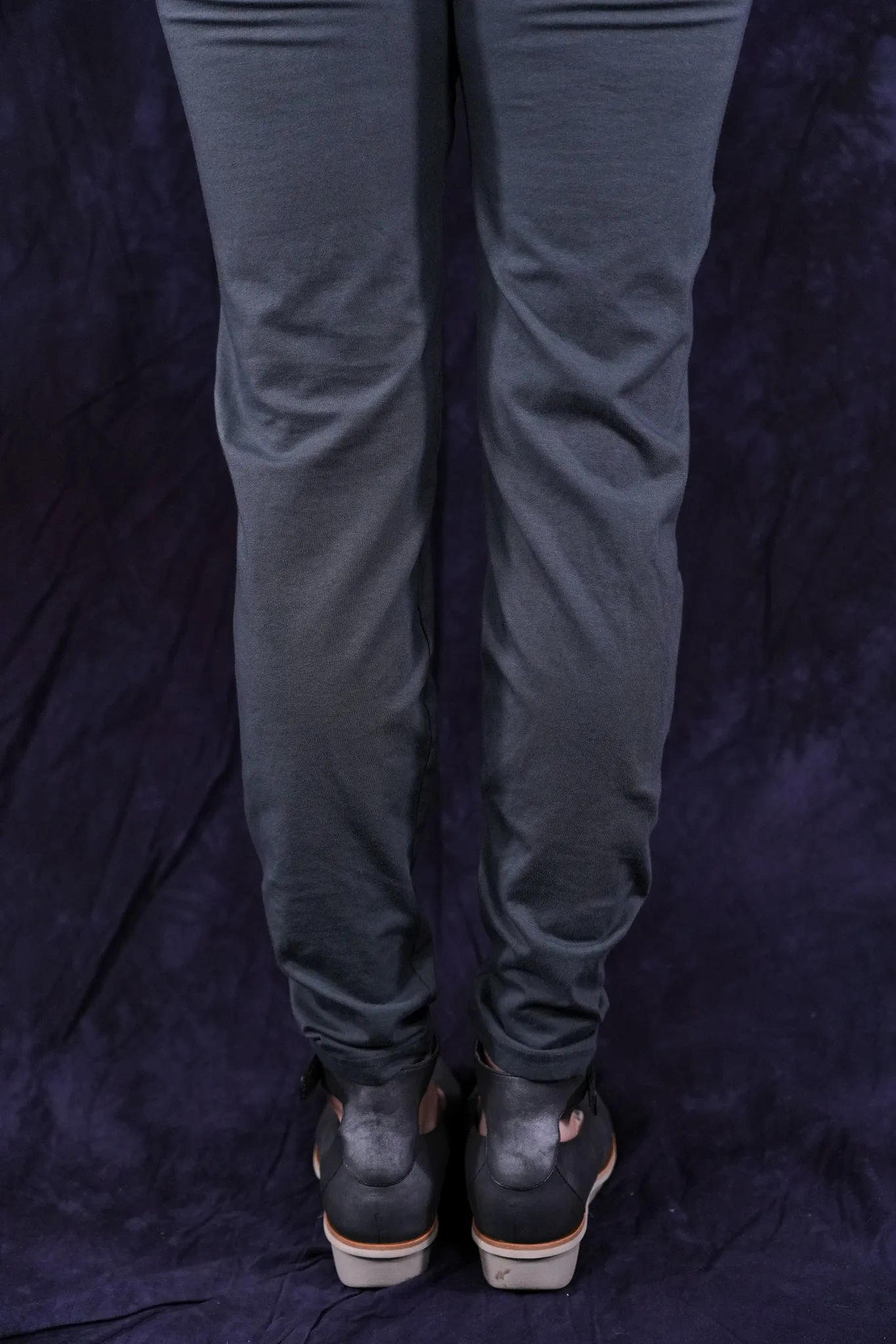 3136 Heavy Weight Legging Sea Glass Grey