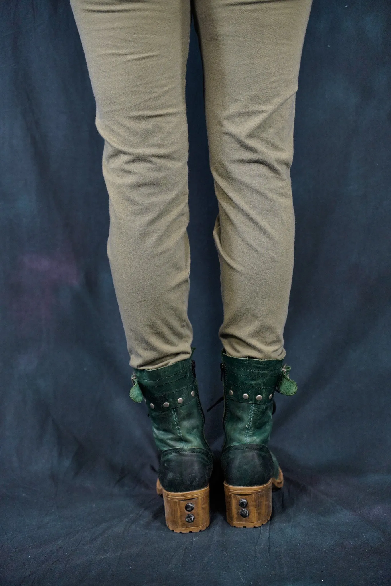 3136 Heavyweight Legging Sage-U