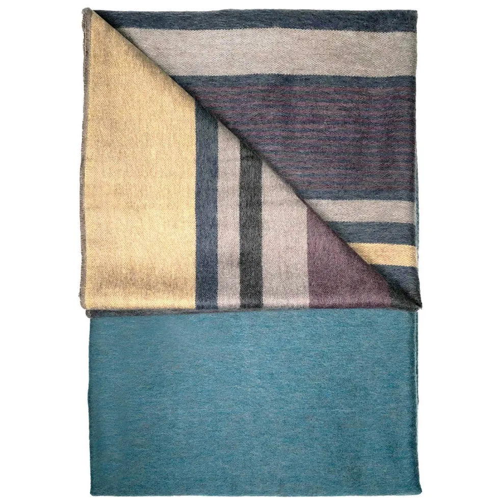 Alpaca Jade Throw