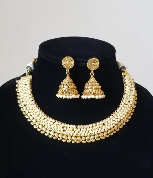 Antique Pearl Necklace With Gold Plating GL42