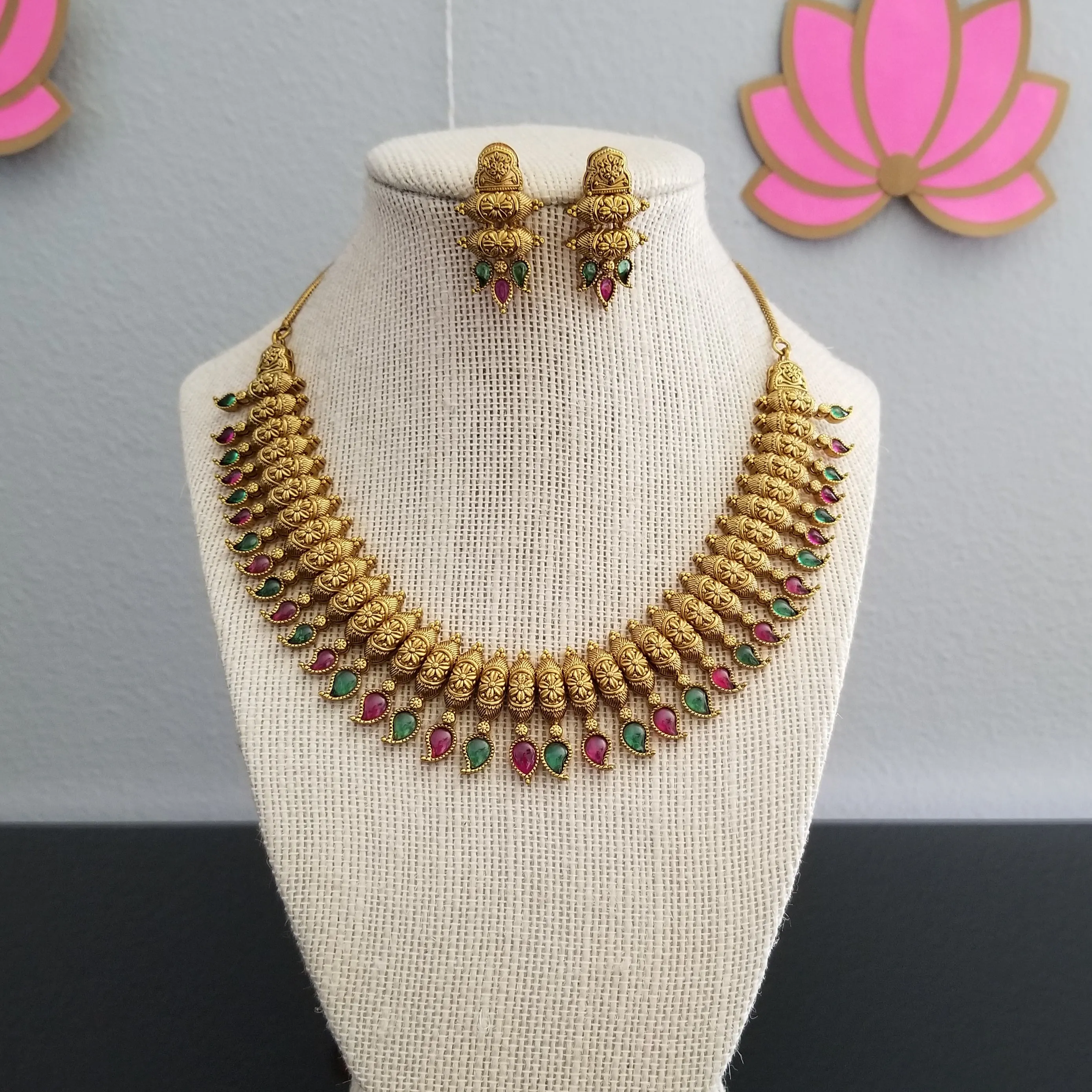 Antique South Indian Necklace With Matte Gold Plating 1125