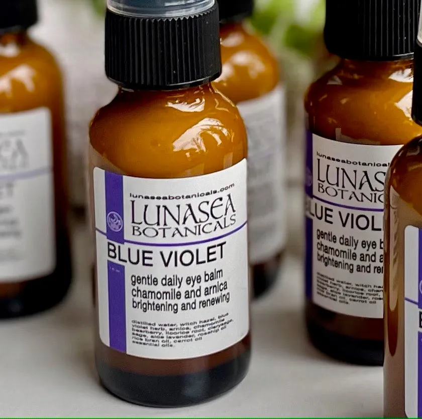 Blue Violet daily Eye Balm with Carrot and Arnica