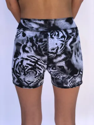 BOYS SHORTS WHITE TIGER/SNOW LEOPARD