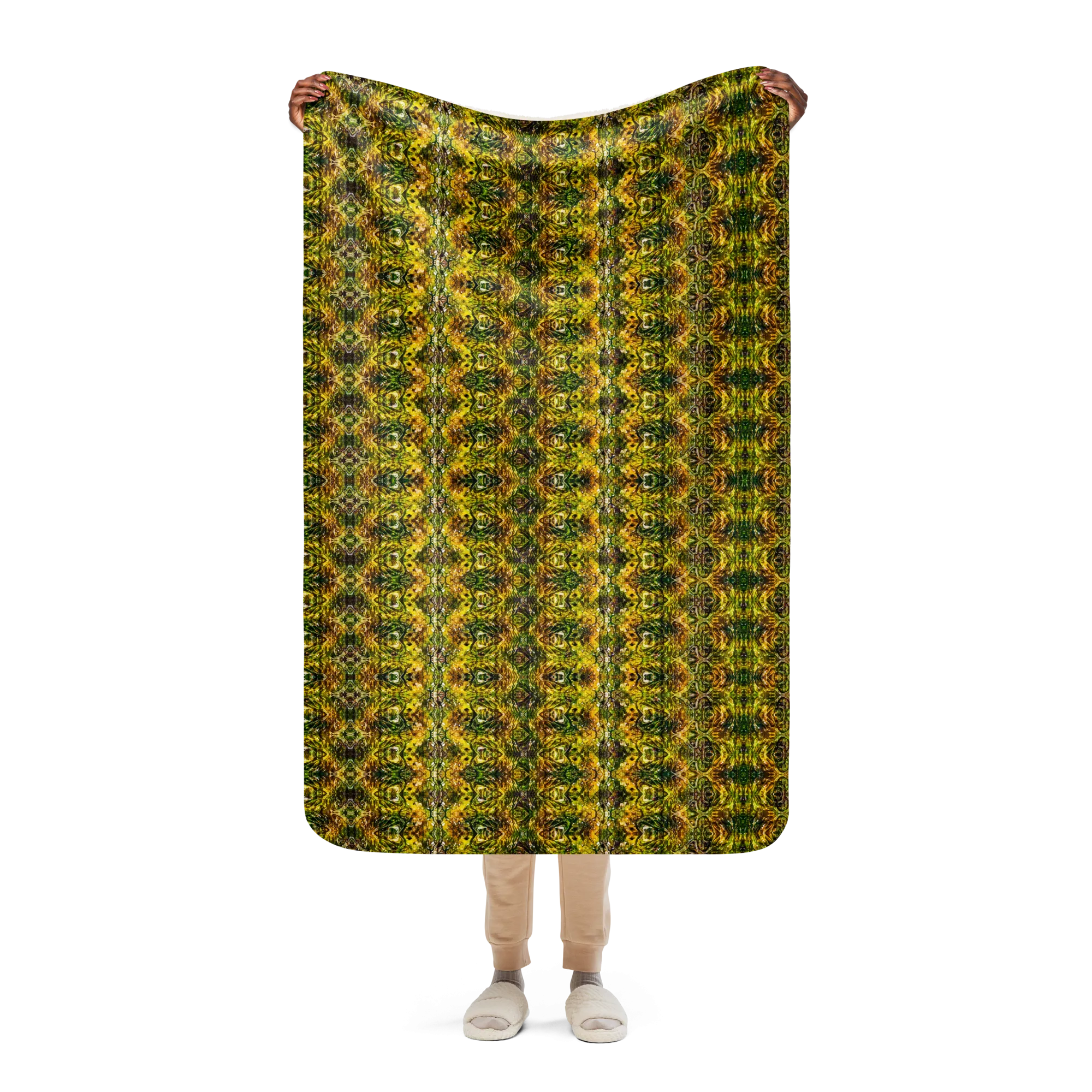 Cream Sherpa Fleece Blanket (Samhain Dreams of Jade 15 of 15 Quindecim ex Quindecim) RJSTHW2024 RJS