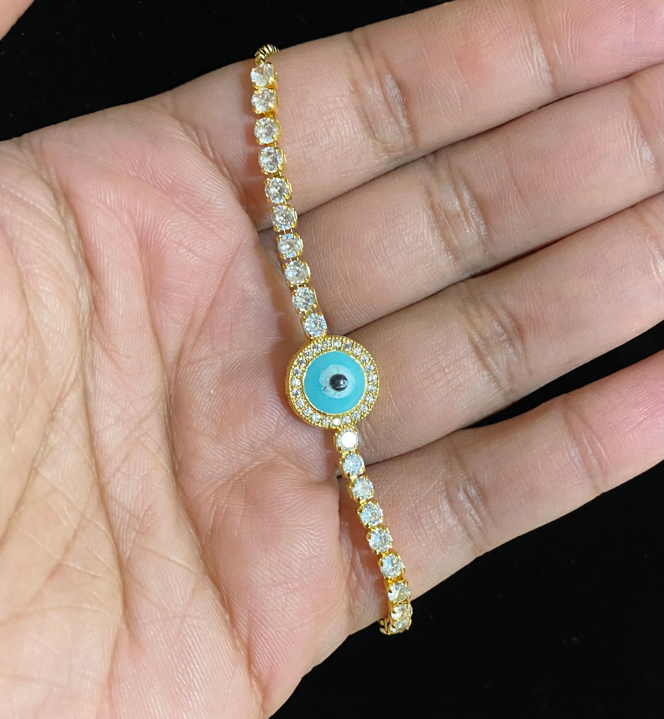 Cz Adjustable Bracelet With Gold Plating GL2