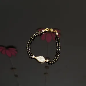 Cz Delicate Bracelet With Gold Plating 1030