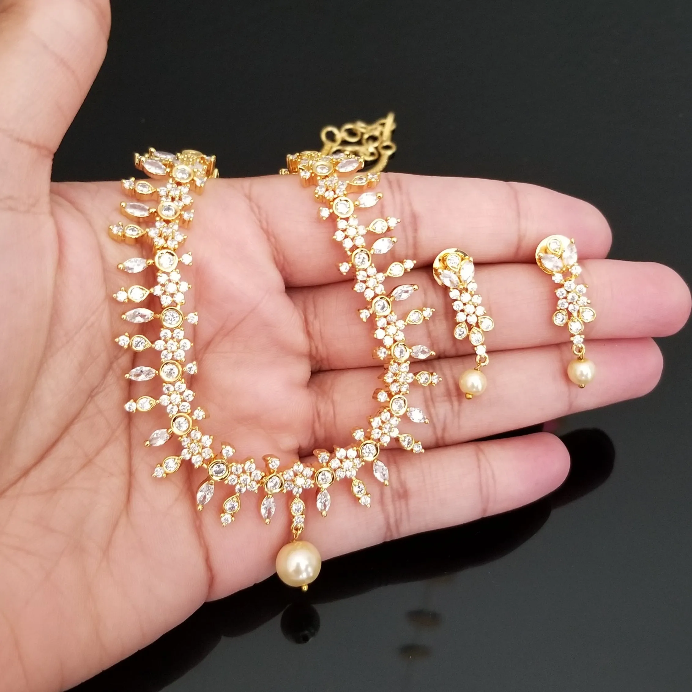 Cz South Indian Necklace With Gold Plating 2829