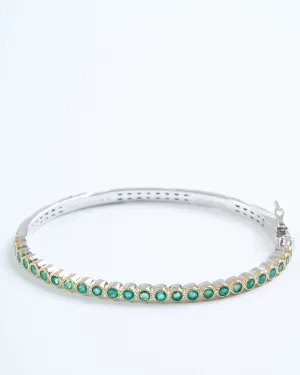 hammered emerald bezel bangle - gold/green