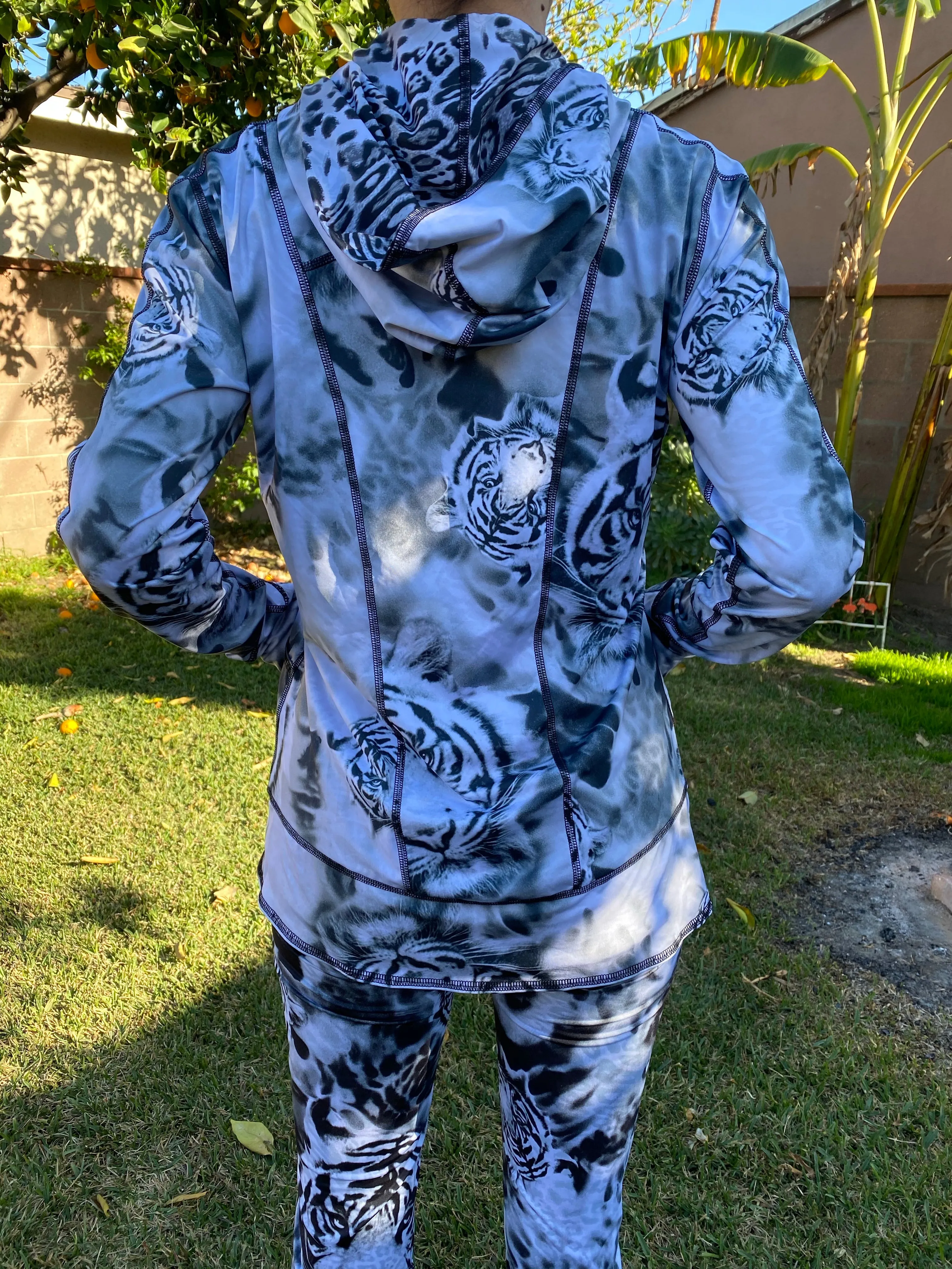 HOODIE WHITE TIGER/SNOW LEOPARD