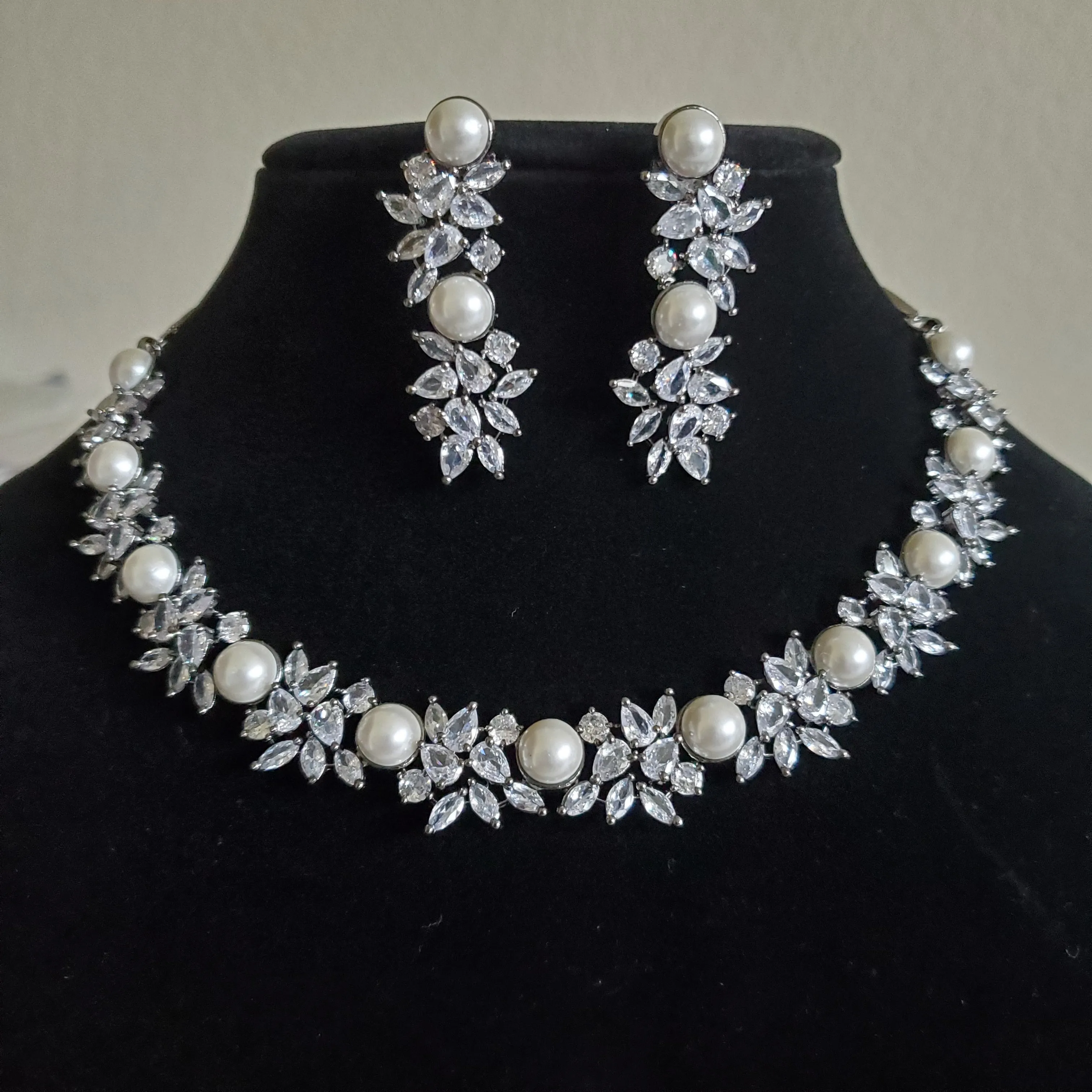 Keerthi R Cubic Zirconia Pearl Necklace Victorian