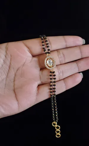 Kundan Hand Mangalsutra Bracelet With Gold Plating M81