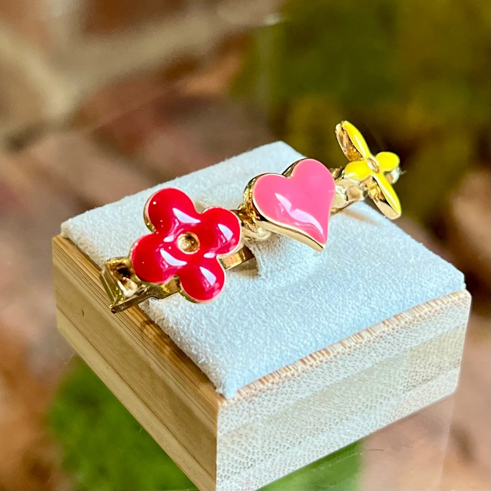 LOUIS VUITTON Sweet Monogram Gold-Tone Metal Multicolor Enamel Barrette