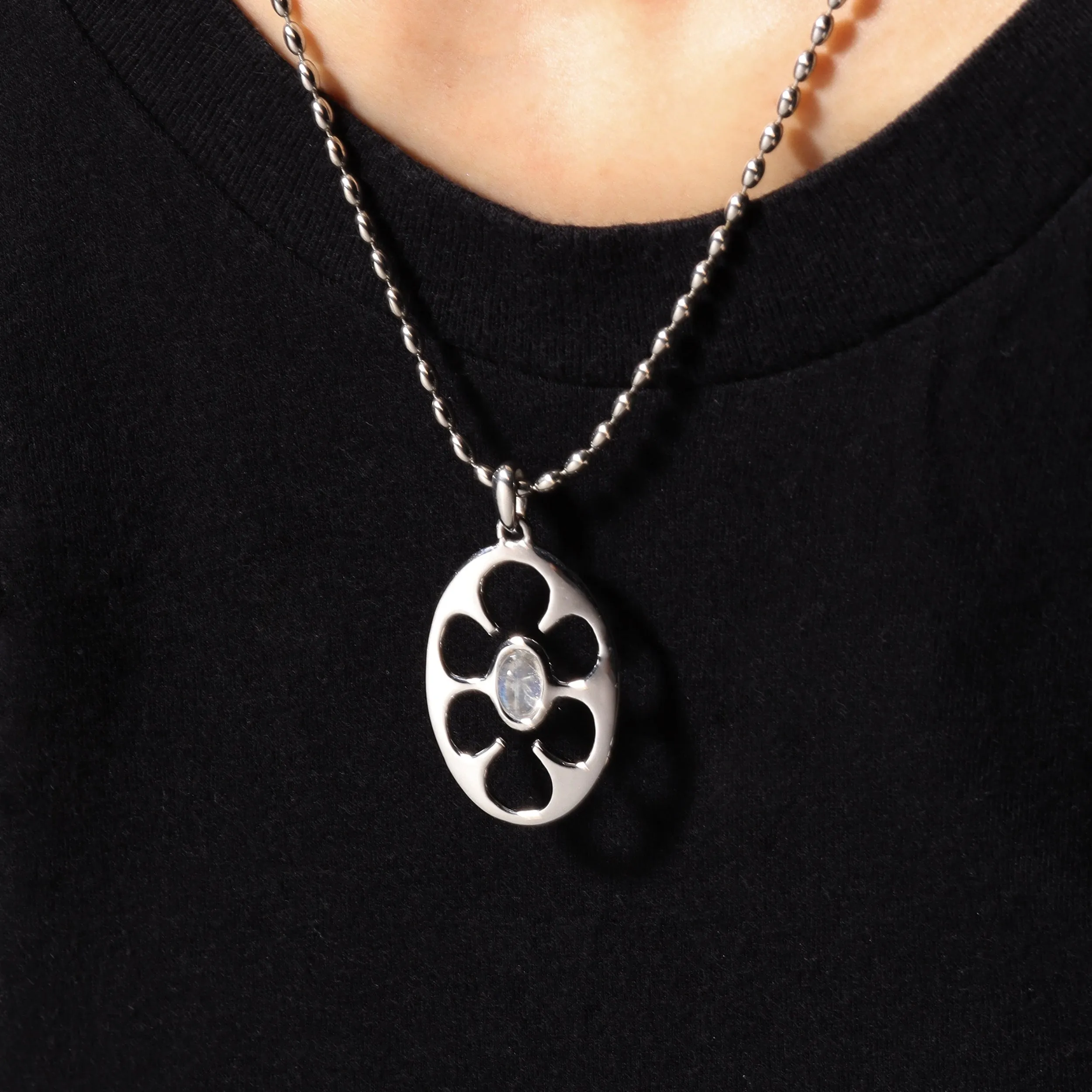 Lucid Necklace