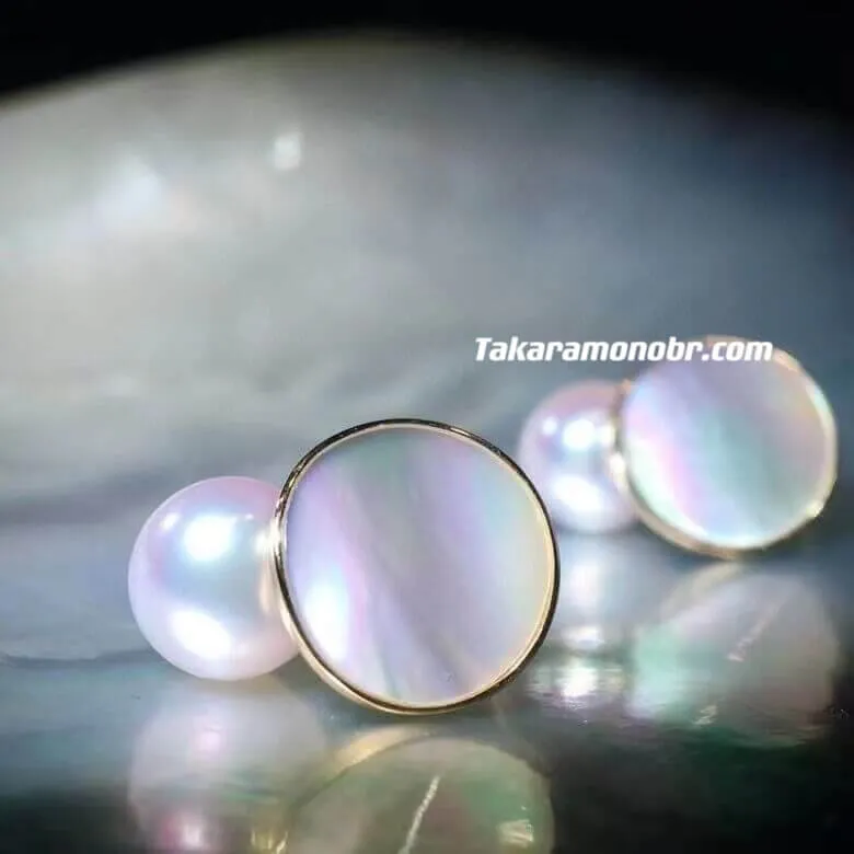 Mother-of-Pearl Akoya Earrings, 7.5-8.0 mm