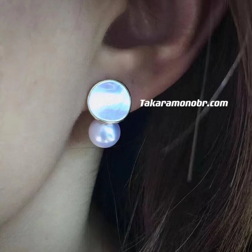 Mother-of-Pearl Akoya Earrings, 7.5-8.0 mm