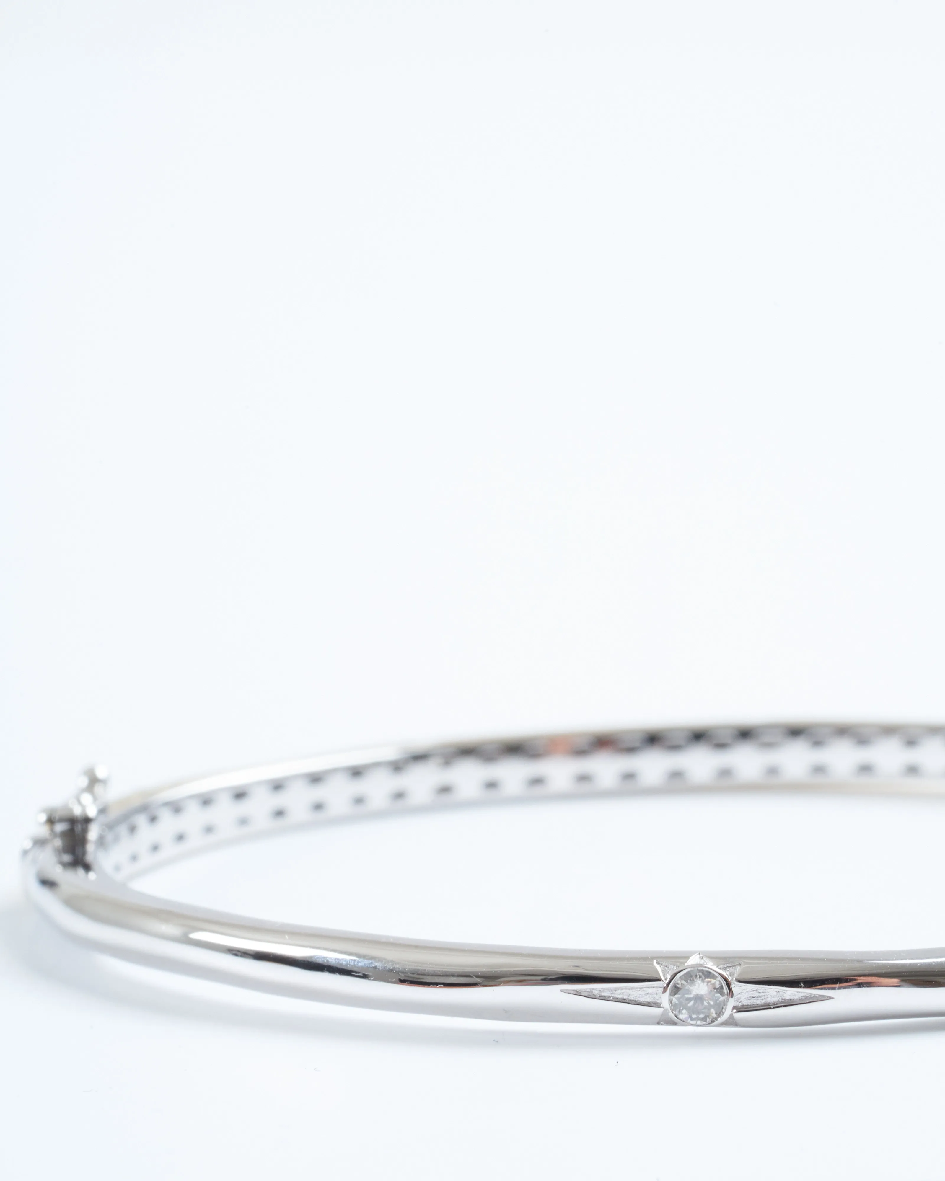 narrow two-toned starburst diamond bangle - gold/silver