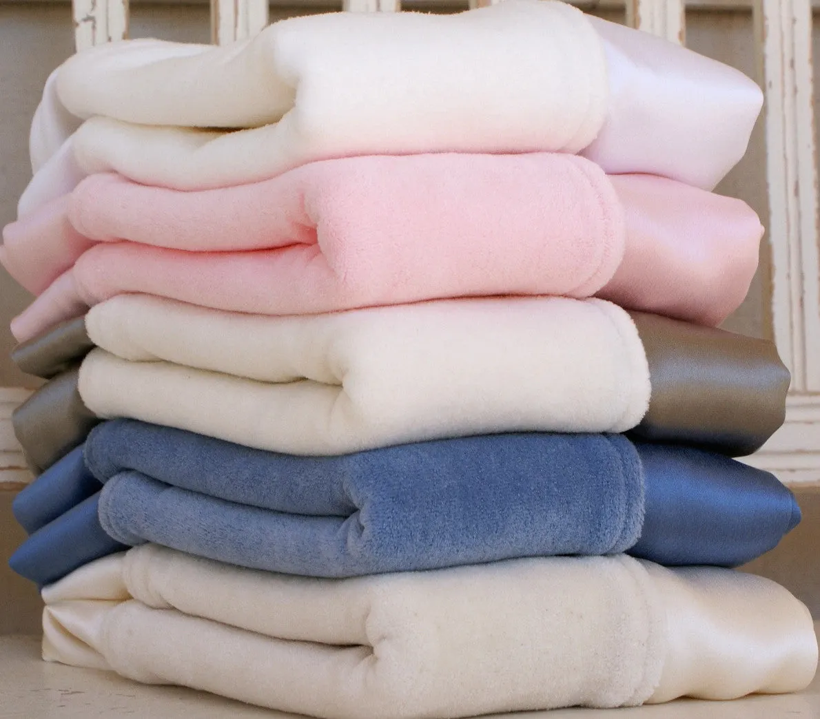 Organic Cotton Velour Baby Blanket with Straight Silk Trim