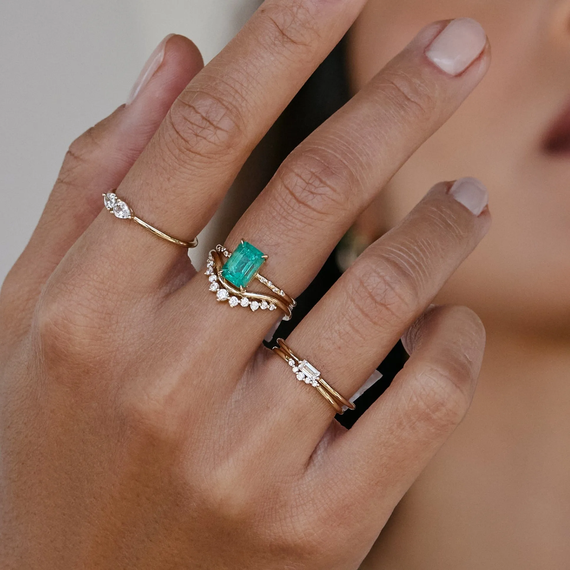 Petite Diamond Arch