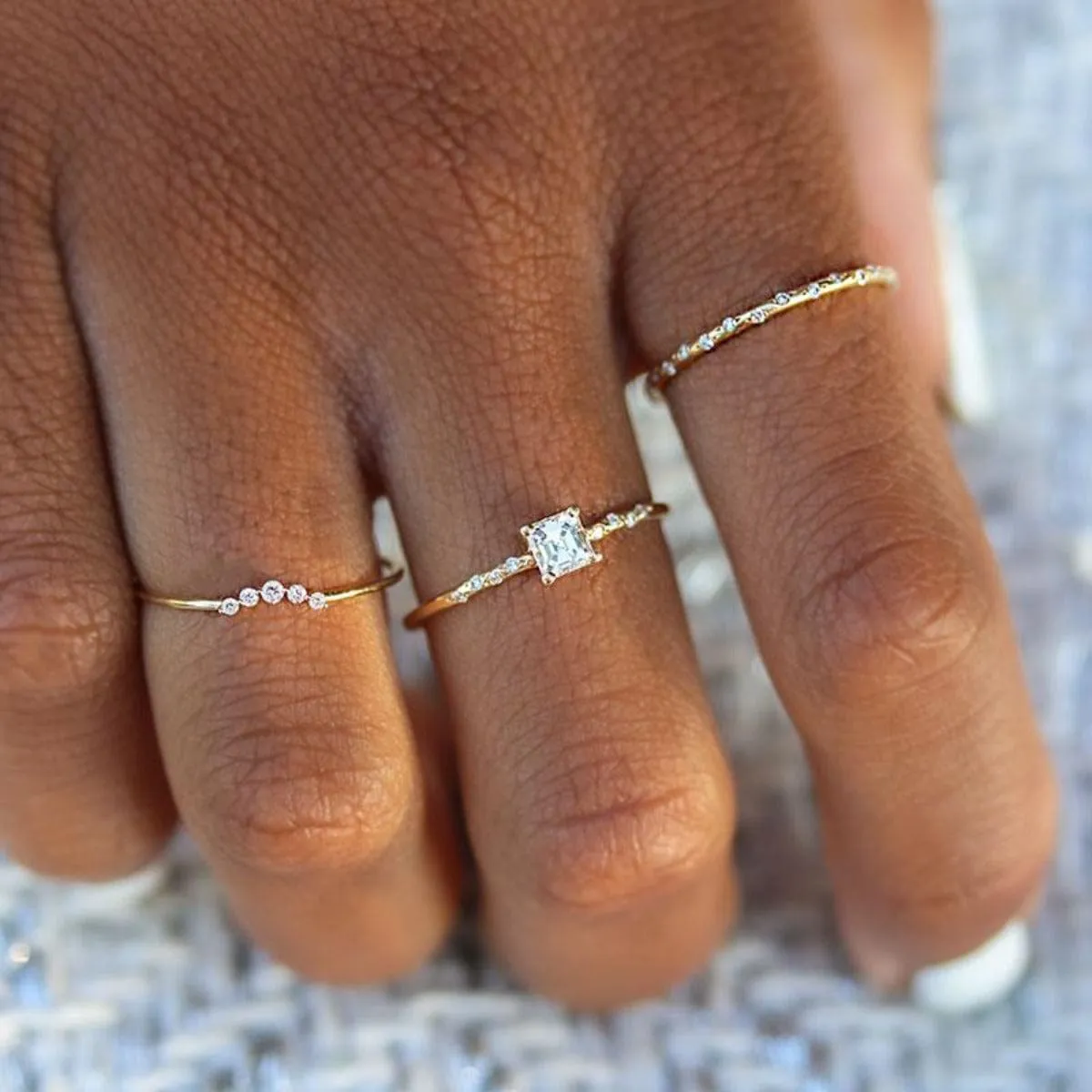 Petite Diamond Arch
