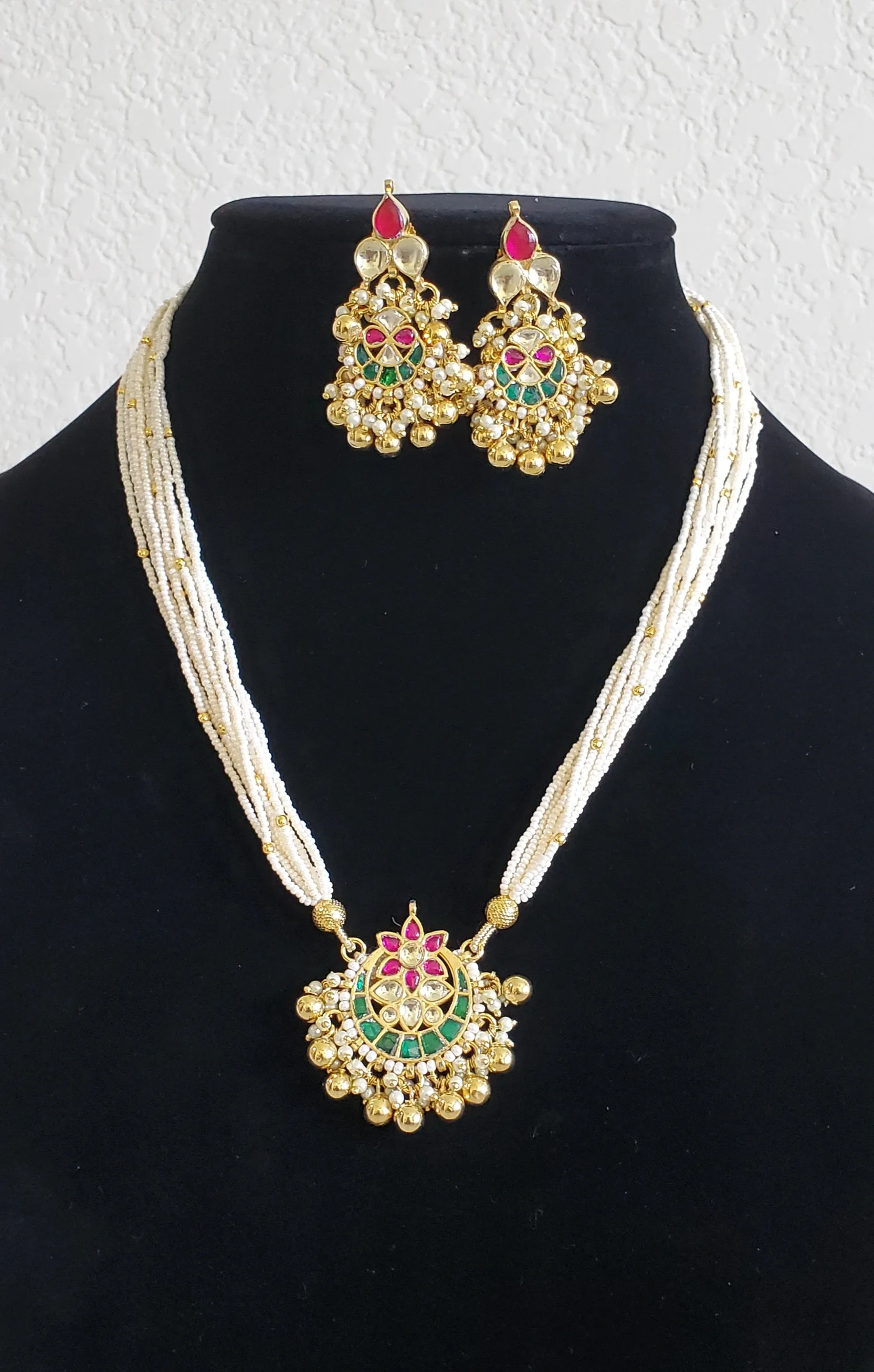 Prasanthi Sugar Pearl Beads Maala Set With Gold Plating B50