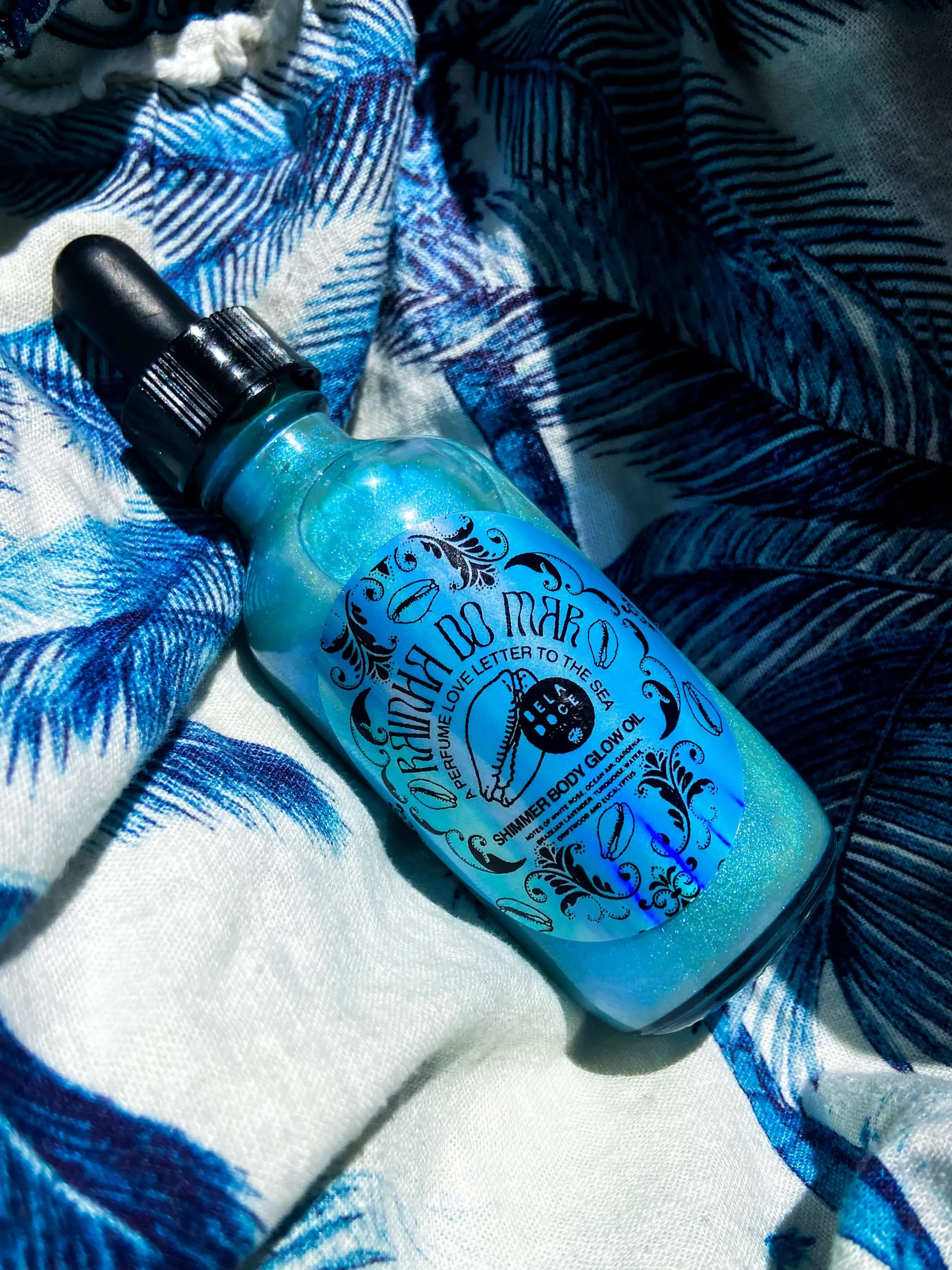 Rainha do Mar Iridescent Blue Shimmer Glow Oil