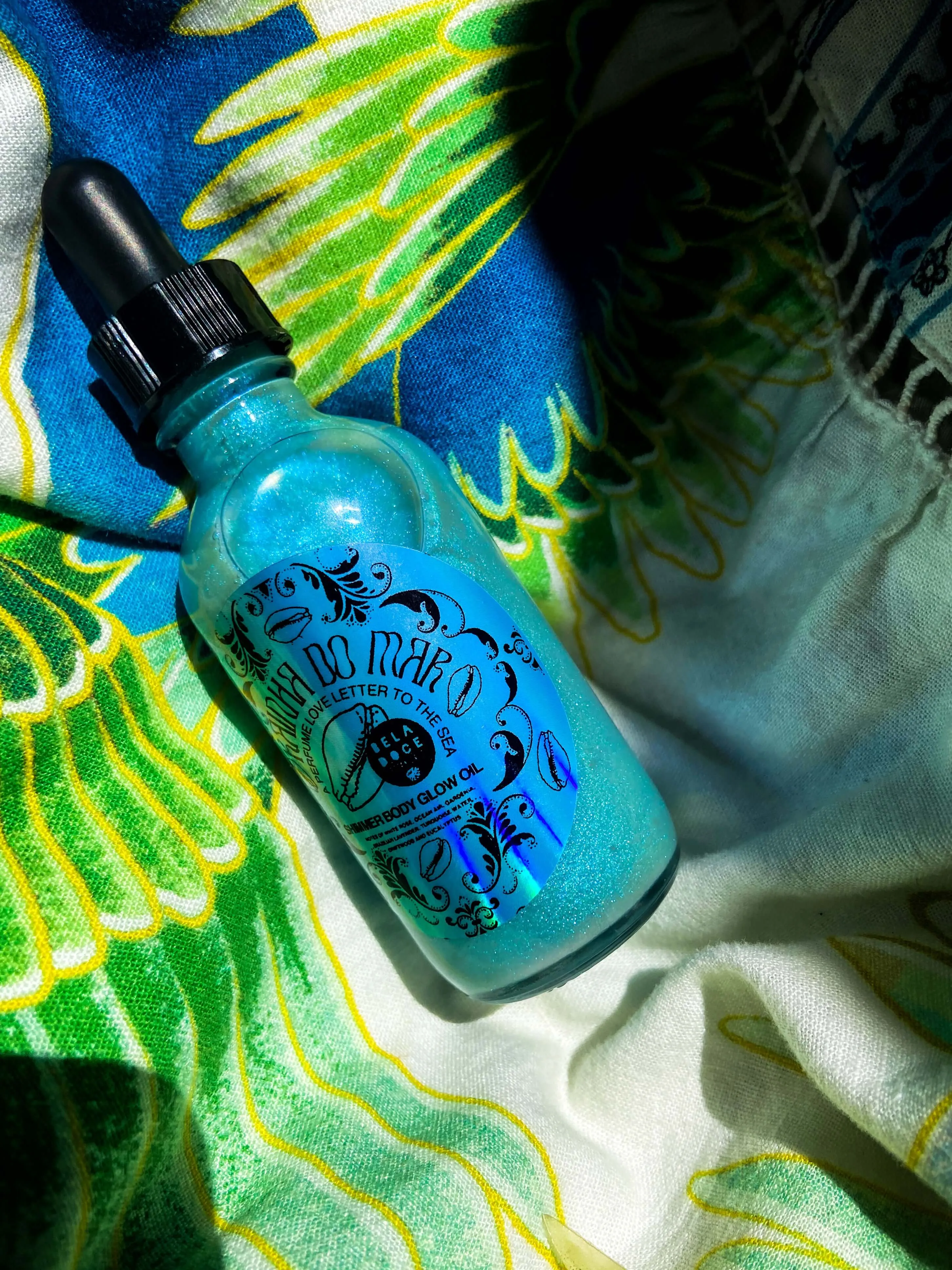 Rainha do Mar Iridescent Blue Shimmer Glow Oil