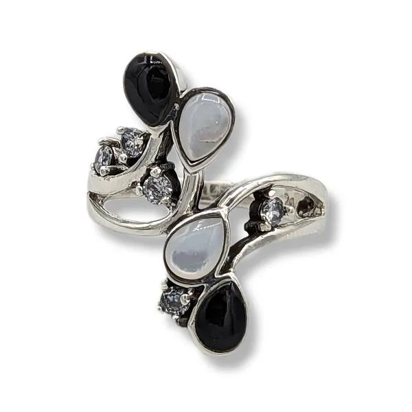 Ring Black Onyx Mother of Pearl Sterling Silver