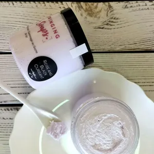 Rose & Black Currant Body Sugar Scrub