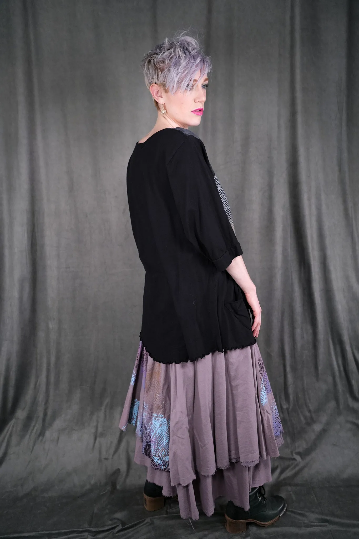 V1713 Artisan Pocket Top Lotus-P