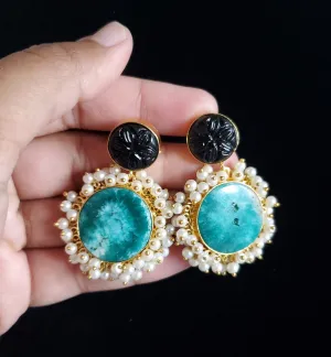 Western Style Carved Stone Cluster Pearl Earrings M40 Black Aqua